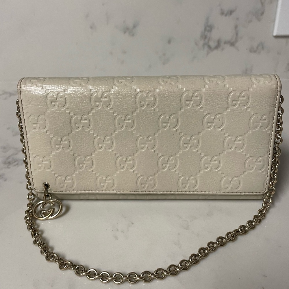 Gucci GG Gucissima Wallet on Chain